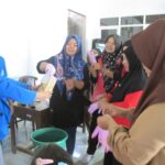 Himatepa Unimus Gelar Pelatihan Pemanfaatan Limbah Organik Menjadi Kompos di Ringinarum Kendal