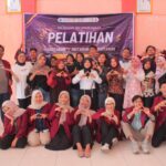Transformasi Digital UMKM Desa Taruman: PPK Ormawa IMM Ahmad Dahlan UNIMUS Gelar Praktik Shopee Live